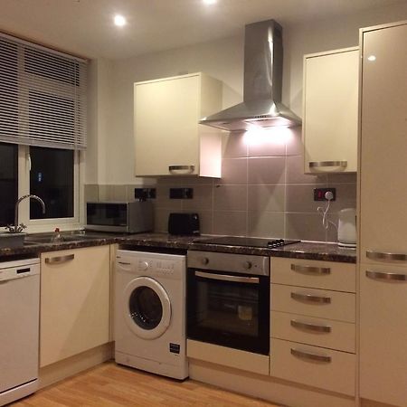 Grosvenor house Leilighet Cardiff Eksteriør bilde