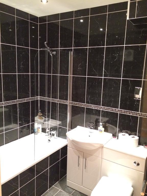 Grosvenor house Leilighet Cardiff Eksteriør bilde